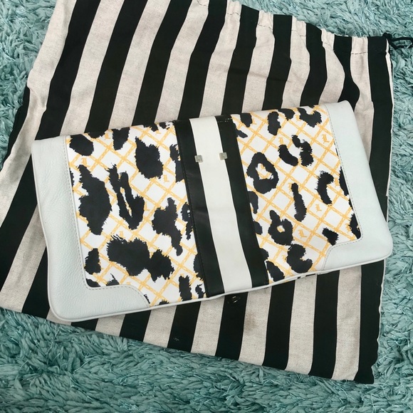 L.A.M.B leopard clutch. - Picture 2 of 4
